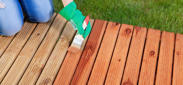 Wood Deck Maintenance in Castaic, CA